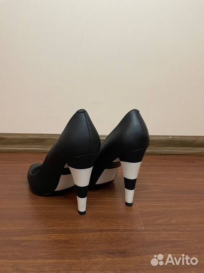 Туфли женские 37 размер