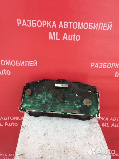 Панель приборов Nissan Tiida