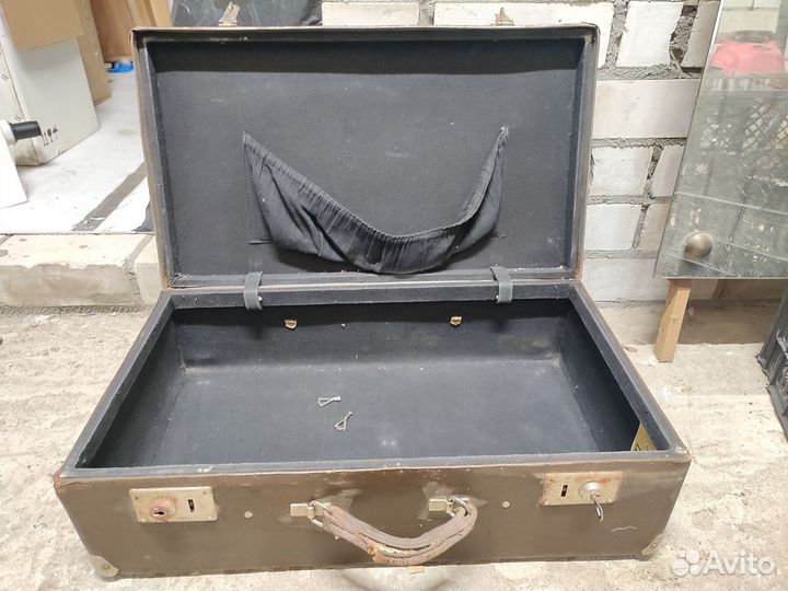 Старый чемодан