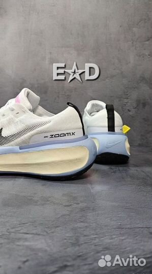 Кроссовки женские Nike Zoom X