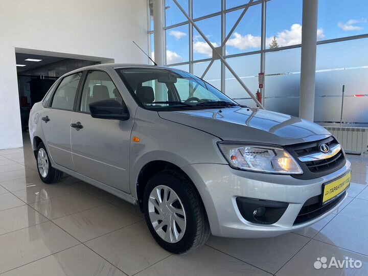 LADA Granta 1.6 МТ, 2017, 106 328 км