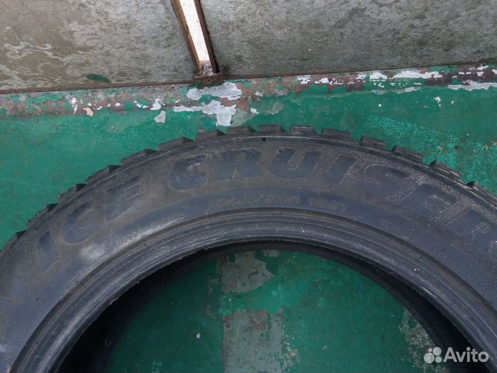 Bridgestone Ice Cruiser 5000 235/55 R18 100H