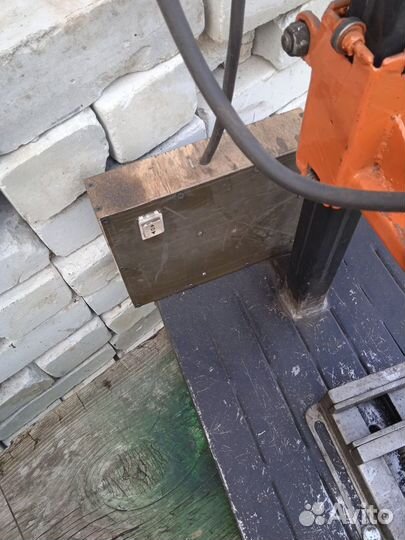 Сверлильный станок самодельный