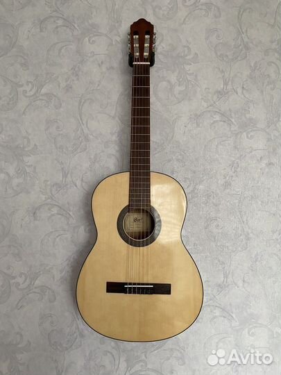 Классическая гитара Cort AC100