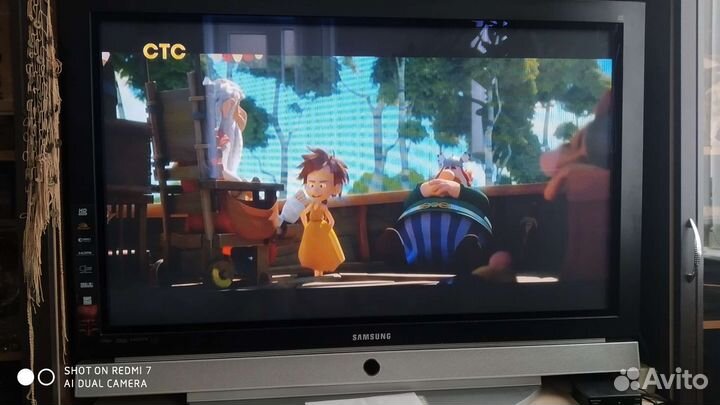 Телевизор samsung