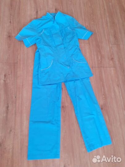 Медицинский костюм