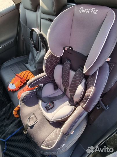 Автокресло babyton Quest Fix