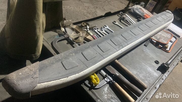 Подножка от Hyundai Santa Fe 2