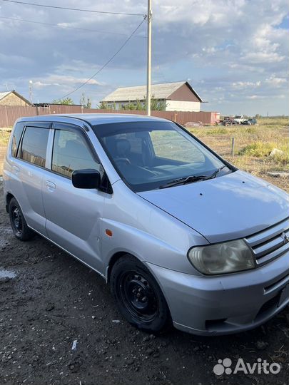 Mitsubishi Dingo, 2002