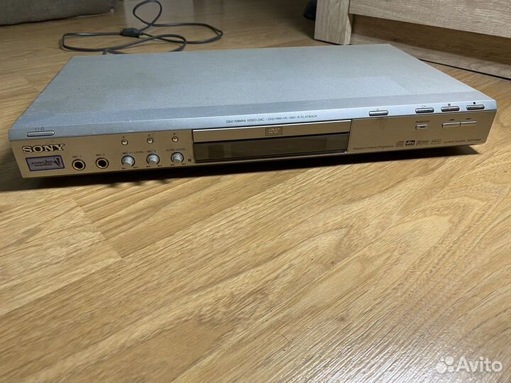 DVD плеер sony