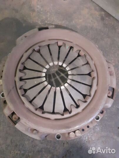 Корзина сцепления тойота