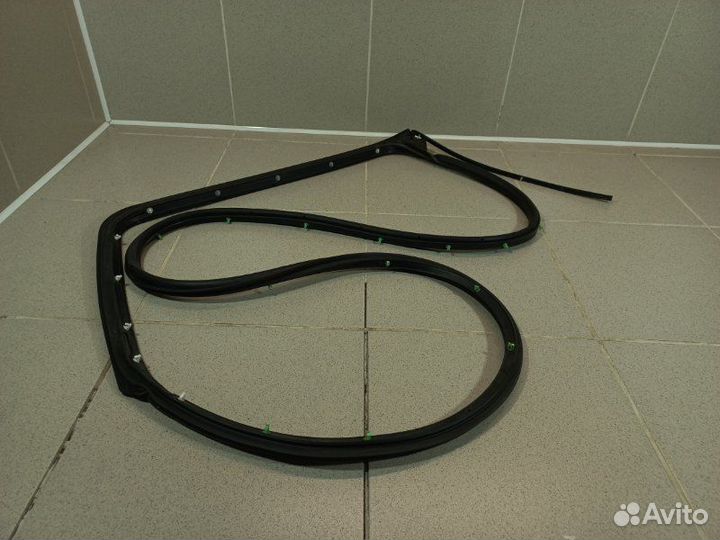 Уплотнитель двери Mitsubishi Asx