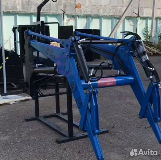 Кун Фронтальный погрузчик пку 0.8 для трактора