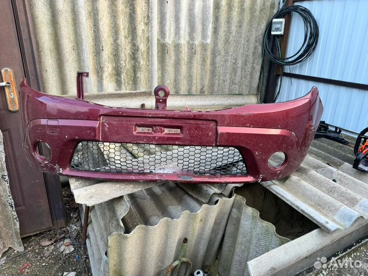 Бампер Renault sandero, Фары Renault sandero