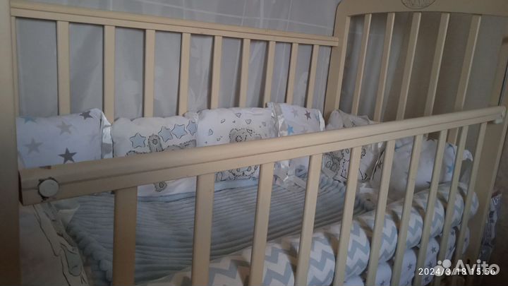 Комплект в детскую кроватку бортики