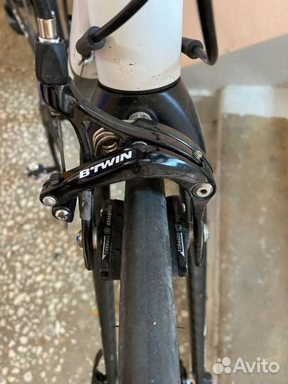 Шоссейный велосипед B’twin 28