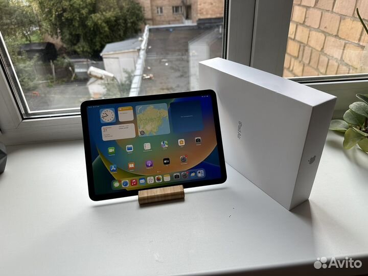 Новый iPad Air 4 Wi-Fi 64Gb Blue (2 месяца)