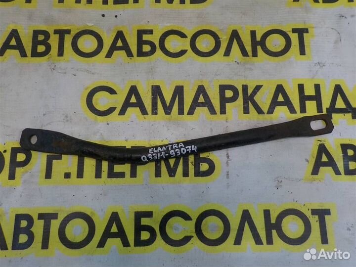 Кронштейн (сопут. товар) Hyundai Elantra (XD) 200