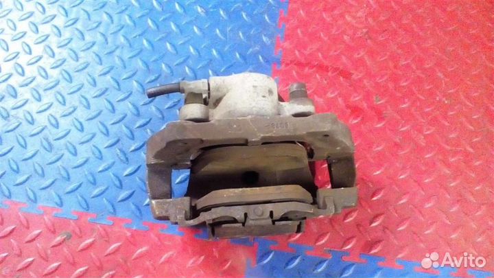 Суппорт передний правый BMW X5 E70