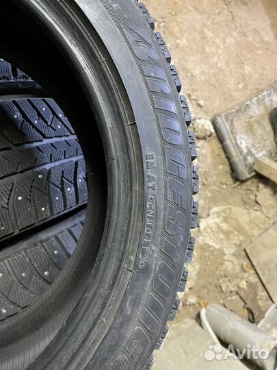 Bridgestone Ice Cruiser 7000 245/45 R17 96T