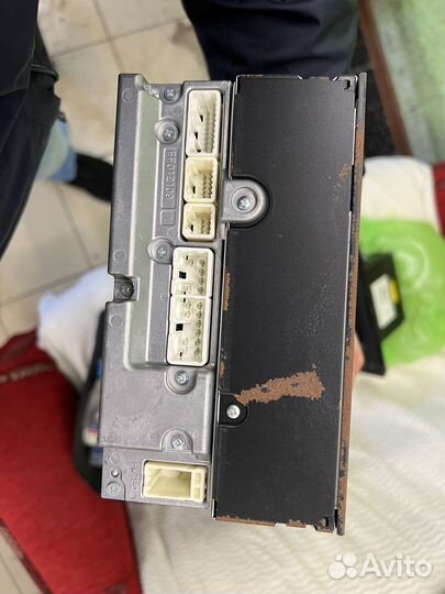 Оригинальная магнитола toyota rav 4