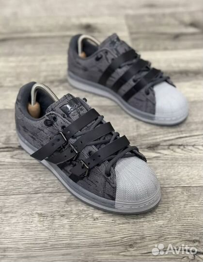 Кроссовки adidas superstar