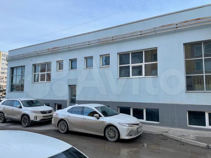 Свободного назначения, 651 м²