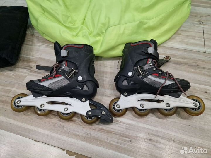 Роликовые коньки новые