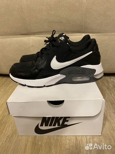 Кроссовки nike