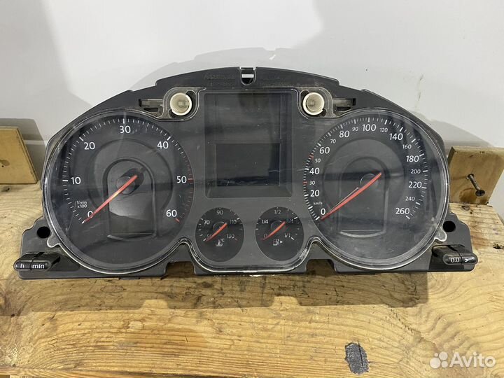 Passat B6 щиток приборов 3C0920860K