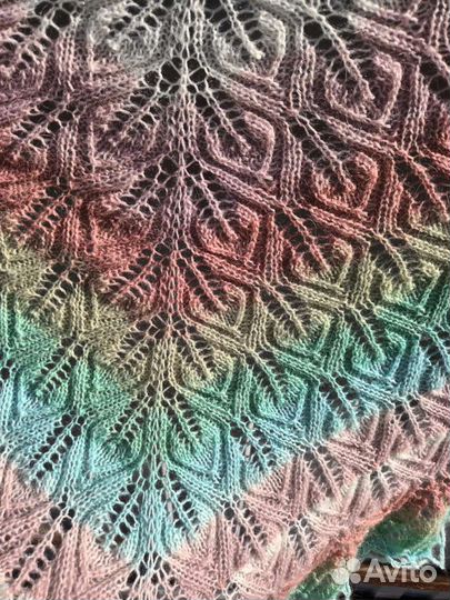 Вязаная шаль