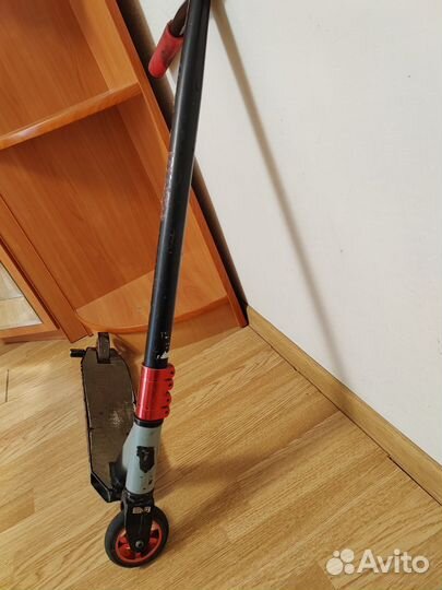 Трюковой самокат Mongoose rise 100PRO. Б/у