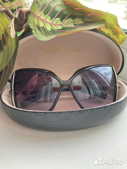 Солнцезащитные очки женские