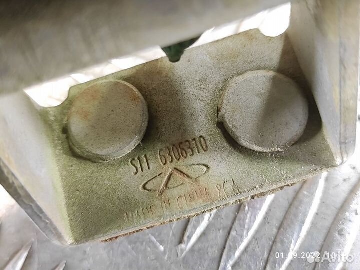 Петля багажника левая Chery Sweet 2003-2013