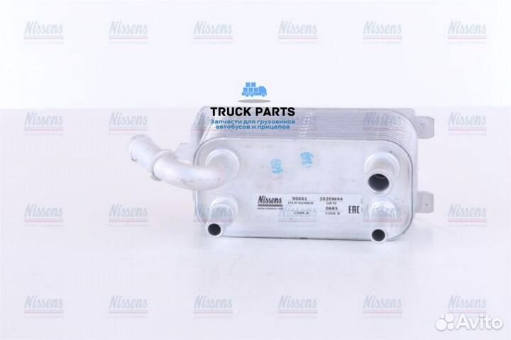 Nissens 90661 радиатор масляный