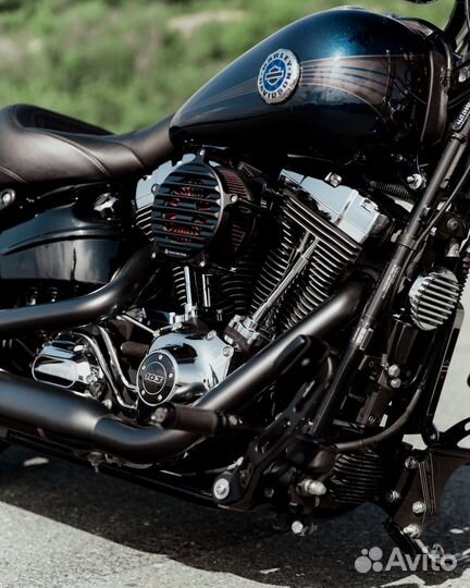 Harley Davidson Breakout