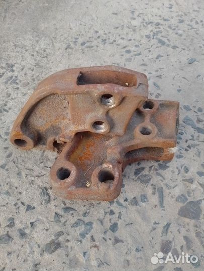 Держатель стойки культиватора 207