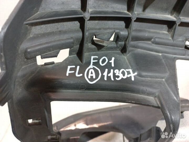 Кронштейн фары противотуманной левой Bmw 7-Series