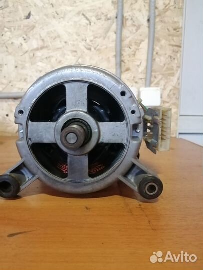 Двигатель к стиральной машине ардо