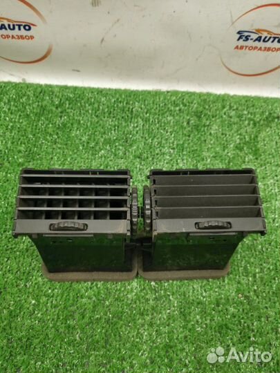 Центральный дефлектор Chery Bonus лифтбек 1.5 A13