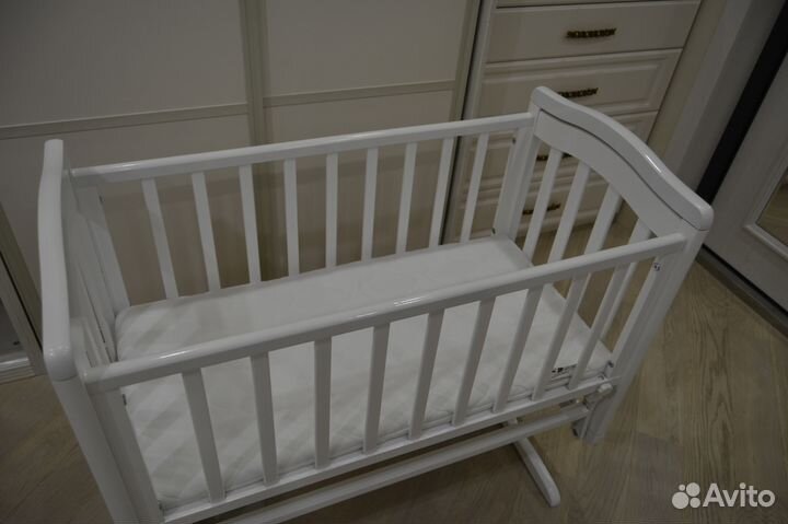 Кроватка-люлька