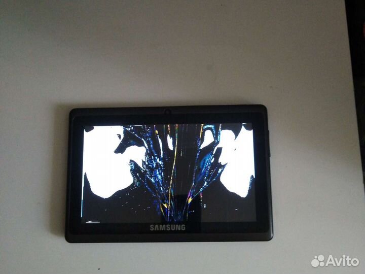 Планшет samsung на запчасти