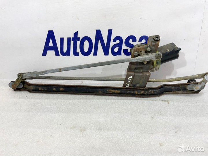 Трапеция стеклоочистителей Volkswagen Passat B3