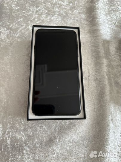 iPhone 11 Pro Max, 256 ГБ