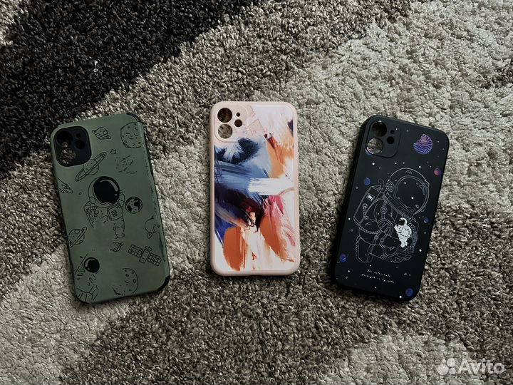 Чехлы на iPhone 11