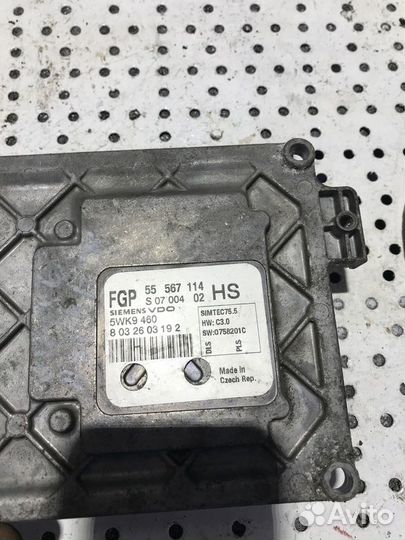 Блок управления двс Opel Astra H