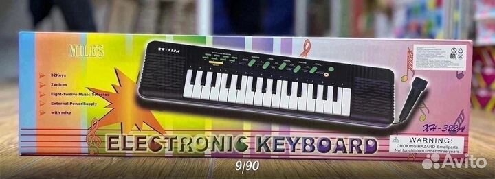 Синтезатор игрушка