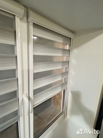 Рулонные шторы мини блэкаут D7597