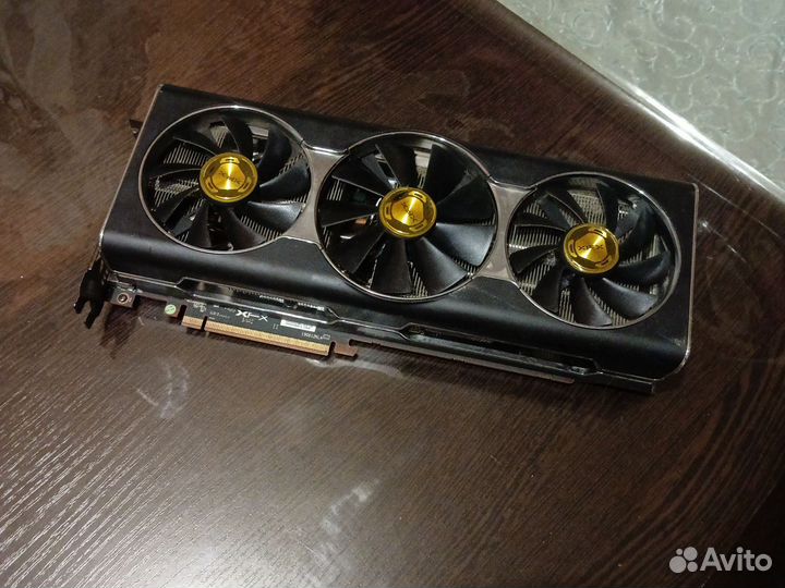 ОябряXFX AMD Radeon RX 5700 XT 8