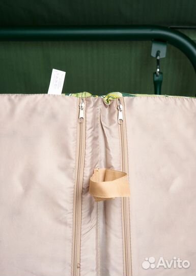 Садовые качели новые